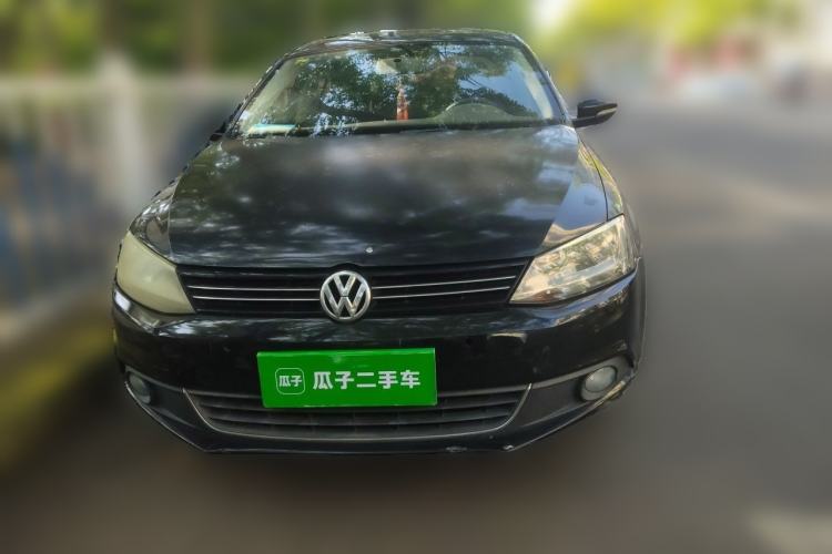 Used Volkswagen Sagitar 2012 1.4TSI Manual Luxury Model Front