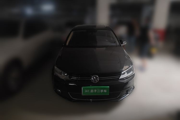 Used Volkswagen Sagitar 2012 1.6L Manual Comfort Model Front