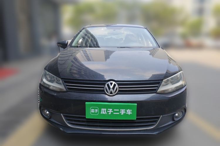 Used Volkswagen Sagitar 2012 1.6L Automatic Comfort Edition Front