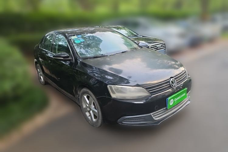 Used Volkswagen Sagitar 2012 1.4TSI Automatic Fashion Edition Front Right 45 Deg