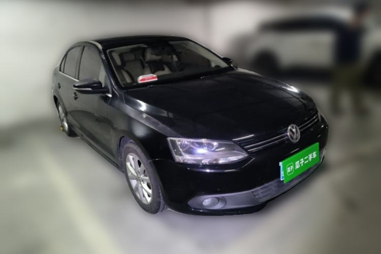 Used Volkswagen Sagitar 2012 1.6L Automatic Comfort Edition Front Right 45 Deg
