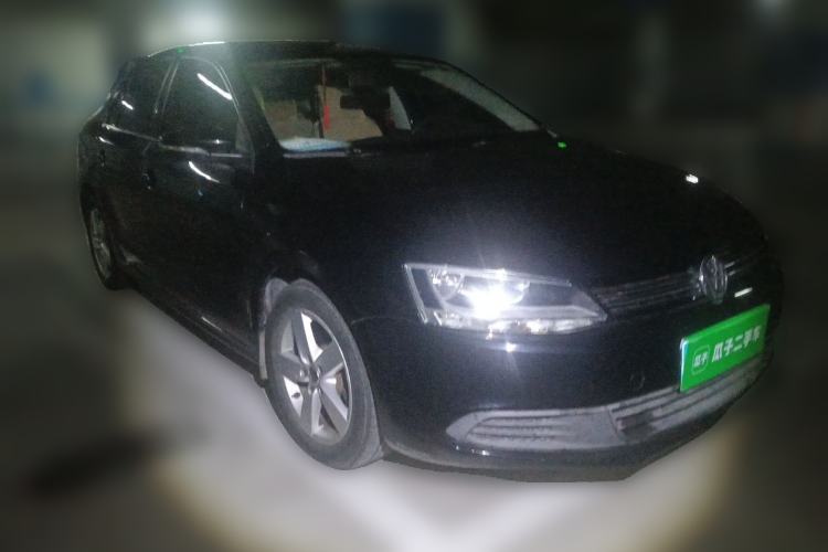 Used Volkswagen Sagitar 2012 1.6L Automatic Fashion Edition Front Right 45 Deg