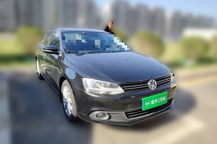 Used Volkswagen Sagitar 2012 1.6L Automatic Comfort Edition Front Right 45 Deg