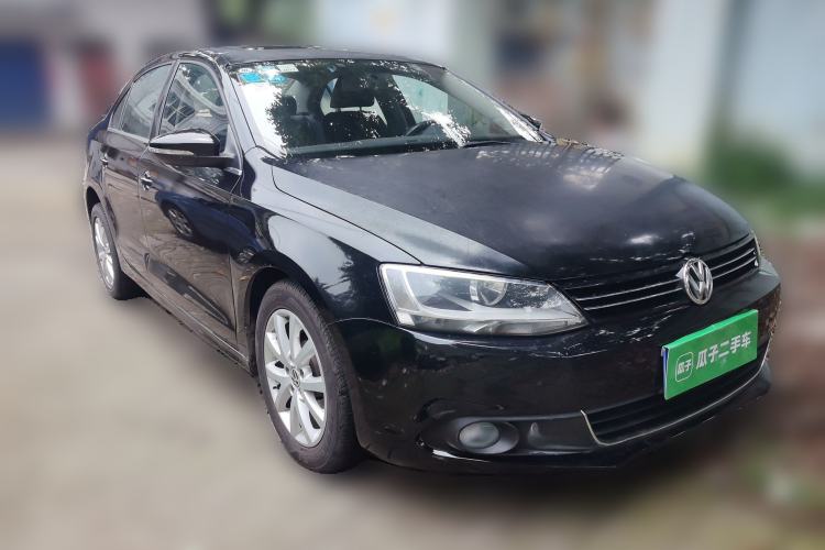 Used Volkswagen Sagitar 2012 1.6L Manual Comfort Model Front Right 45 Deg