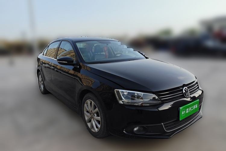 Used Volkswagen Sagitar 2012 1.6L Automatic Comfort Edition Front Right 45 Deg