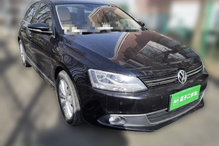 Used Volkswagen Sagitar 2012 1.8TSI Automatic Flagship Edition Front Right 45 Deg