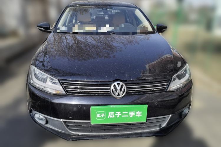 Used Volkswagen Sagitar 2012 1.8TSI Automatic Flagship Edition Front