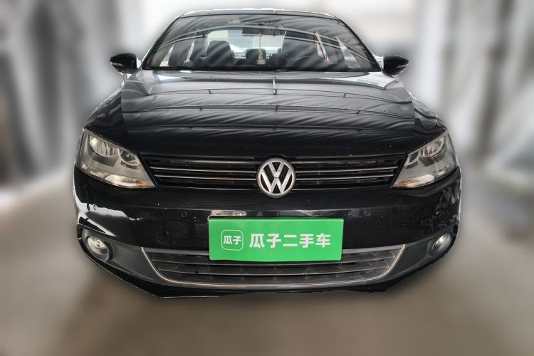 Used Volkswagen Sagitar 2012 1.4TSI Manual Luxury Model Front