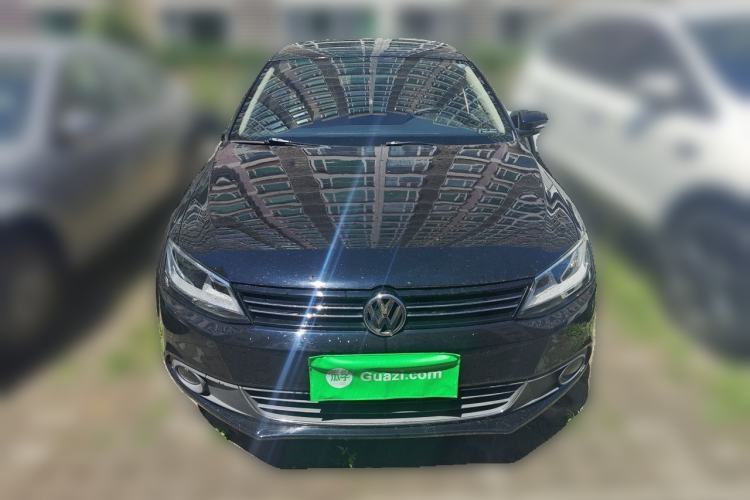 Used Volkswagen Sagitar 2012 1.6L Automatic Comfort Edition Front