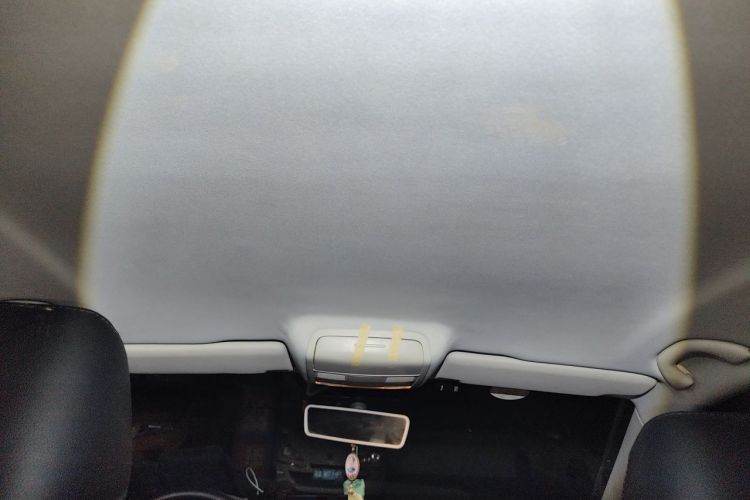 Used Volkswagen Sagitar 2012 1.6L Automatic Fashion Edition Headliner