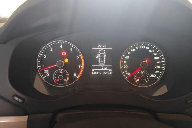 Used Volkswagen Sagitar 2012 1.4TSI Manual Luxury Model Instrument Cluster