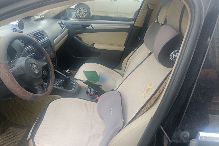 Used Volkswagen Sagitar 2012 1.6L Manual Comfort Model Left Front Seat
