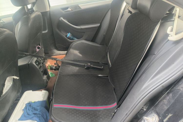 Used Volkswagen Sagitar 2012 1.6L Manual Comfort Model Left Rear Seat