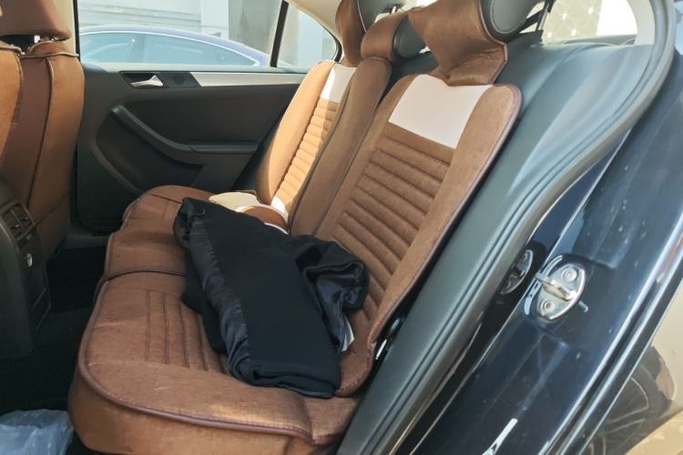 Used Volkswagen Sagitar 2012 1.6L Automatic Comfort Edition Left Rear Seat