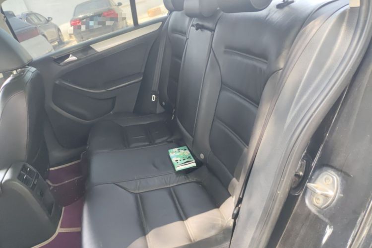 Used Volkswagen Sagitar 2012 1.4TSI Automatic Luxury Edition Left Rear Seat