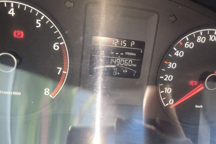Used Volkswagen Sagitar 2012 1.6L Automatic Comfort Edition Odometer Close Up