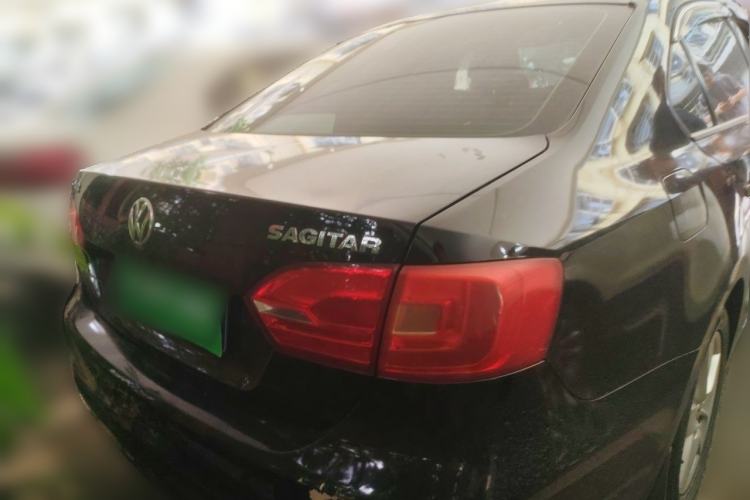 Used Volkswagen Sagitar 2012 1.6L Automatic Fashion Edition Rear