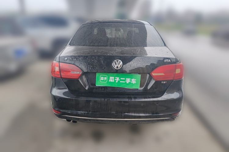 Used Volkswagen Sagitar 2012 1.4TSI Manual Luxury Model Rear