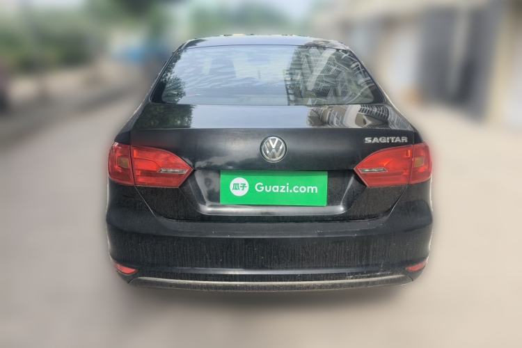 Used Volkswagen Sagitar 2012 1.6L Manual Comfort Model Rear