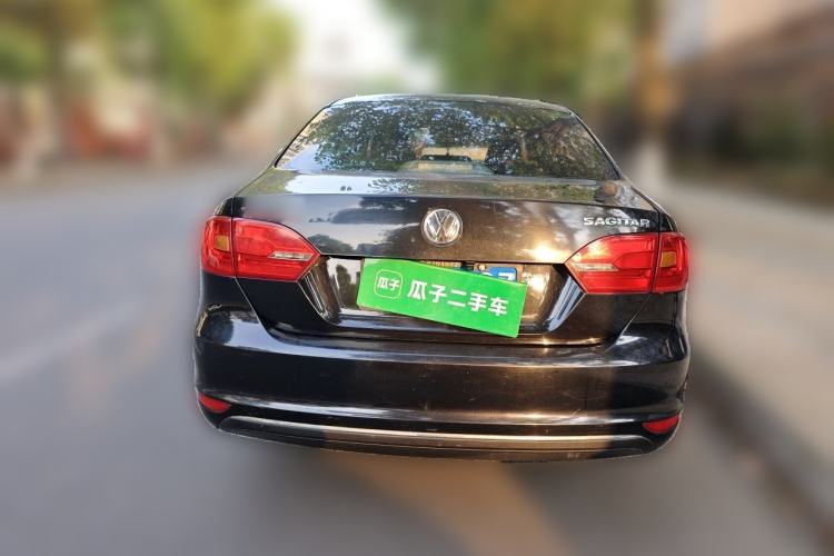 Used Volkswagen Sagitar 2012 1.6L Manual Comfort Model Rear