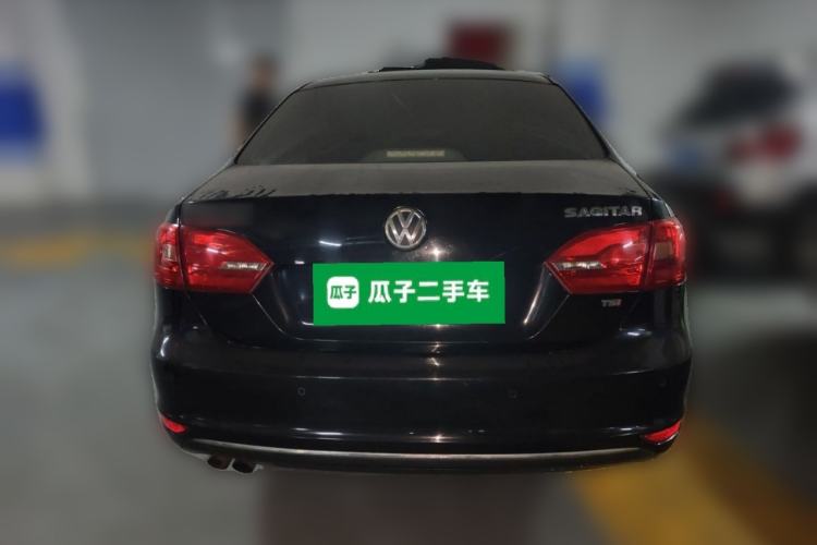 Used Volkswagen Sagitar 2012 1.4TSI Manual Luxury Model Rear