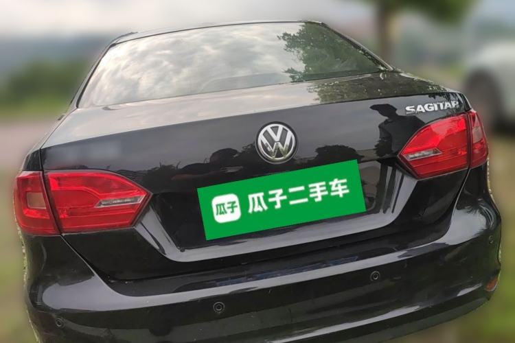 Used Volkswagen Sagitar 2012 1.6L Automatic Fashion Edition Rear