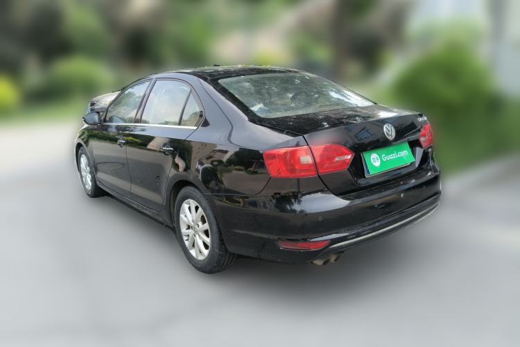 Used Volkswagen Sagitar 2012 1.4TSI Manual Luxury Model Rear Left 45 Deg