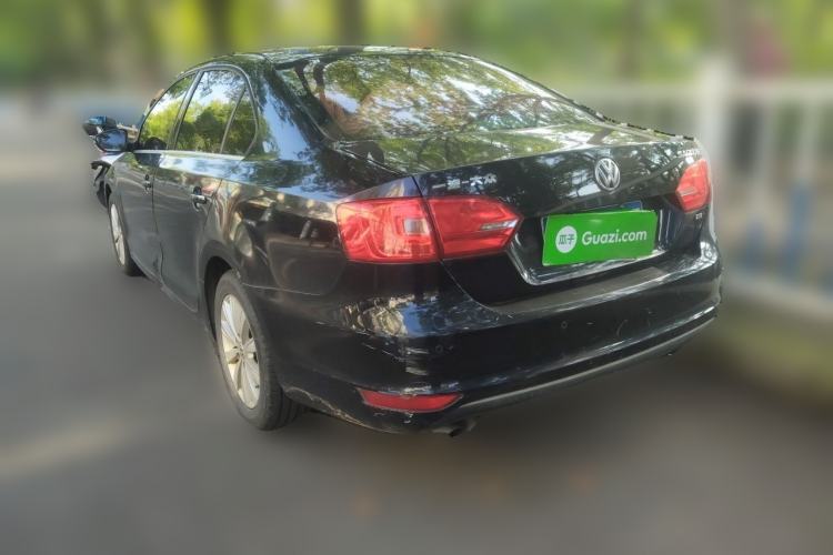 Used Volkswagen Sagitar 2012 1.4TSI Manual Luxury Model Rear Left 45 Deg