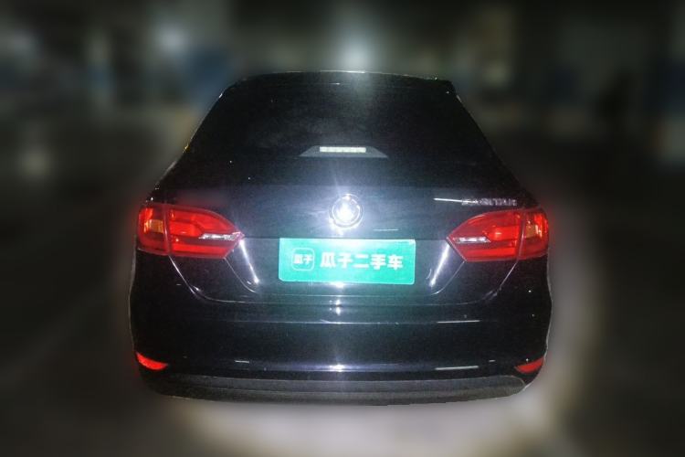 Used Volkswagen Sagitar 2012 1.6L Automatic Fashion Edition Rear