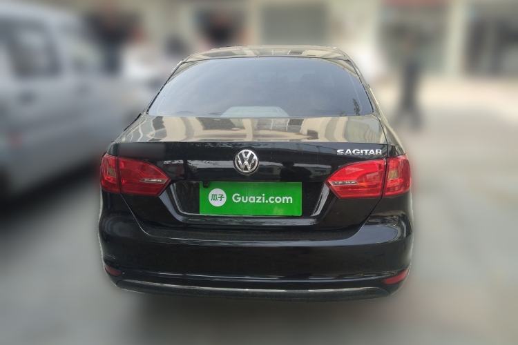 Used Volkswagen Sagitar 2012 1.6L Manual Comfort Model Rear