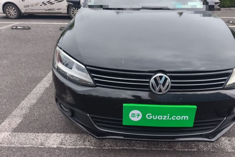 Used Volkswagen Sagitar 2012 1.6L Automatic Comfort Edition Right Front Headlight