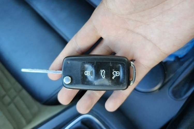Used Volkswagen Sagitar 2012 1.4TSI Manual Luxury Model Vehicle Key