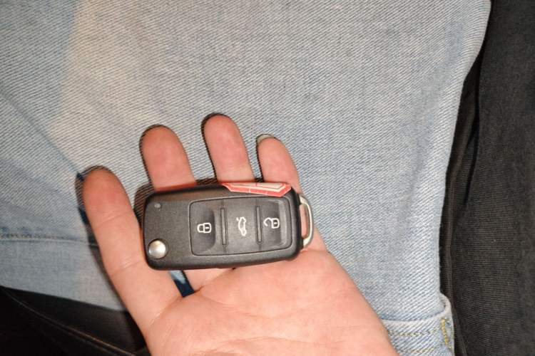 Used Volkswagen Sagitar 2012 1.4TSI Automatic Luxury Edition Vehicle Key
