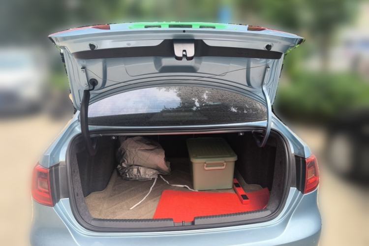 Used Volkswagen Sagitar 2012 1.4TSI Automatic Fashion Edition Trunk