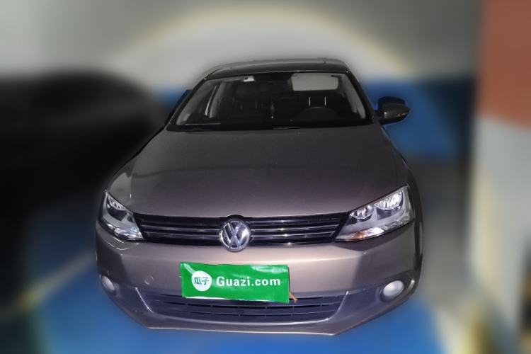 Used Volkswagen Sagitar 2012 1.6L Automatic Comfort Edition Front
