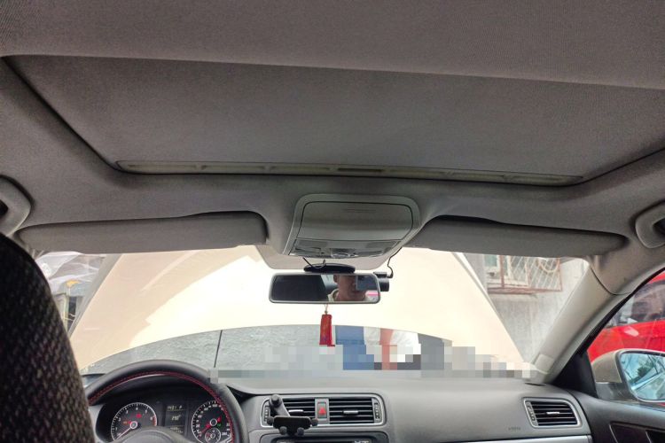 Used Volkswagen Sagitar 2012 1.4TSI Automatic Fashion Edition Headliner