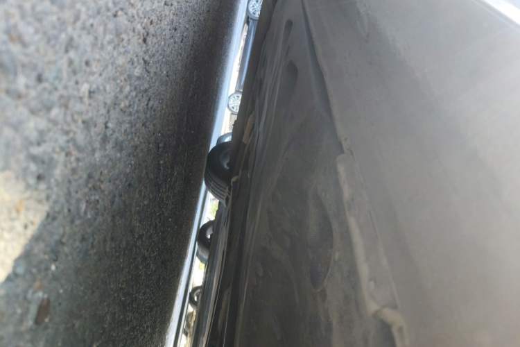 Used Volkswagen Sagitar 2012 1.6L Manual Fashion Edition Chassis Front Right