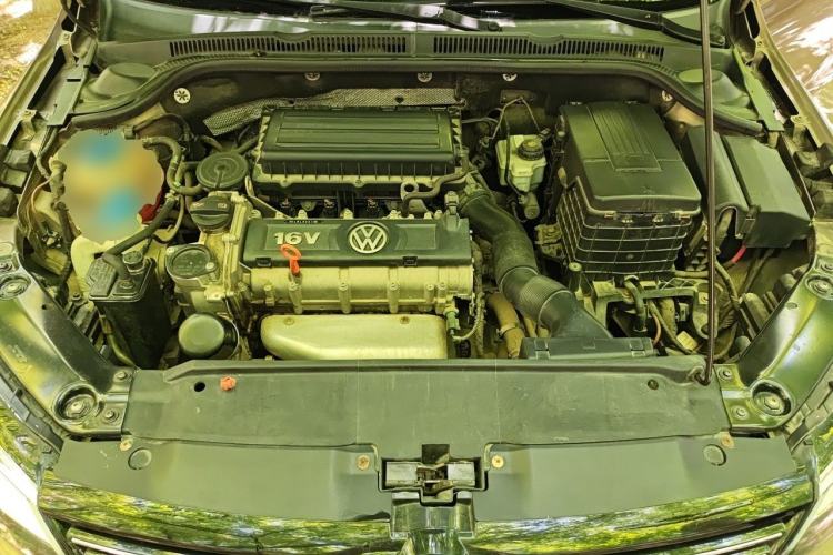 Used Volkswagen Sagitar 2012 1.6L Automatic Comfort Edition Engine Bay