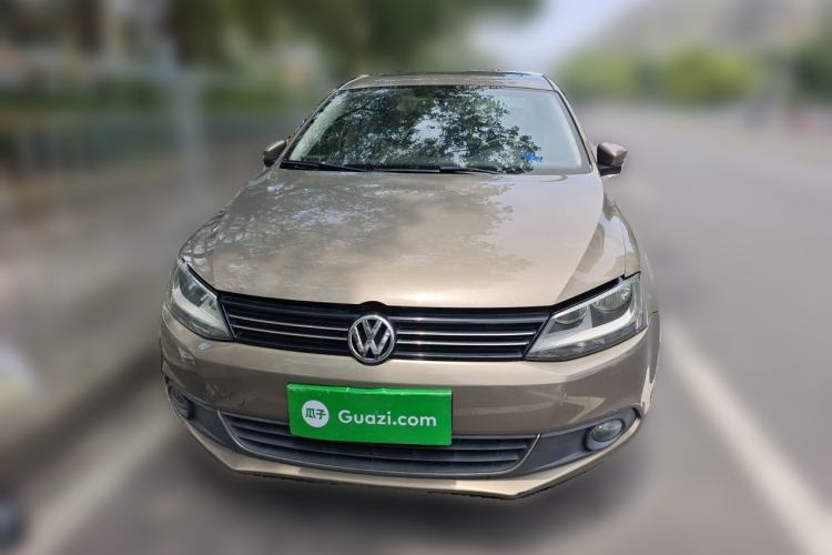 Used Volkswagen Sagitar 2012 1.6L Automatic Comfort Edition Front