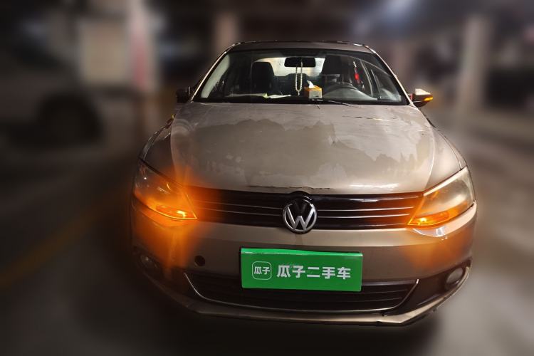 Used Volkswagen Sagitar 2012 1.6L Automatic Comfort Edition Front