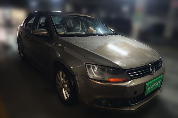 Used Volkswagen Sagitar 2012 1.6L Automatic Comfort Edition Front Right 45 Deg