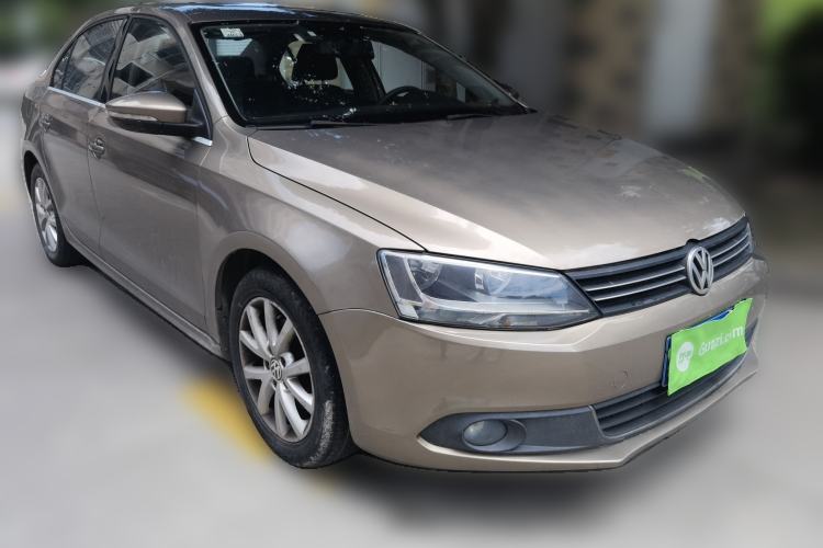 Used Volkswagen Sagitar 2012 1.6L Automatic Comfort Edition Front Right 45 Deg