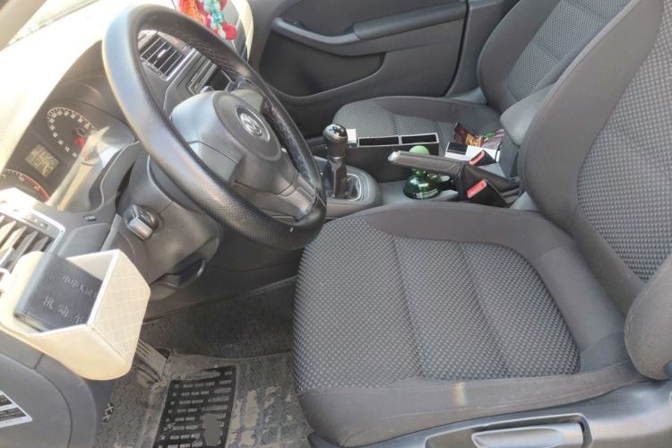 Used Volkswagen Sagitar 2012 1.6L Manual Fashion Edition Left Front Seat