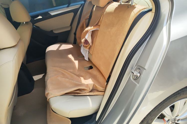 Used Volkswagen Sagitar 2012 1.6L Automatic Comfort Edition Left Rear Seat