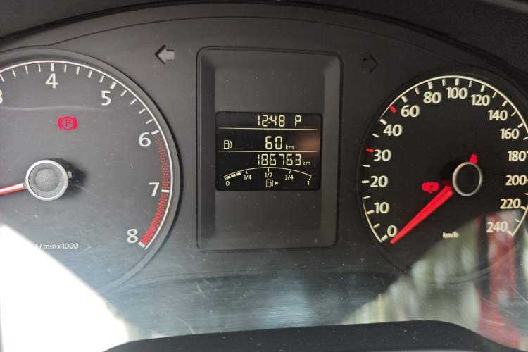 Used Volkswagen Sagitar 2012 1.6L Automatic Comfort Edition Odometer Close Up