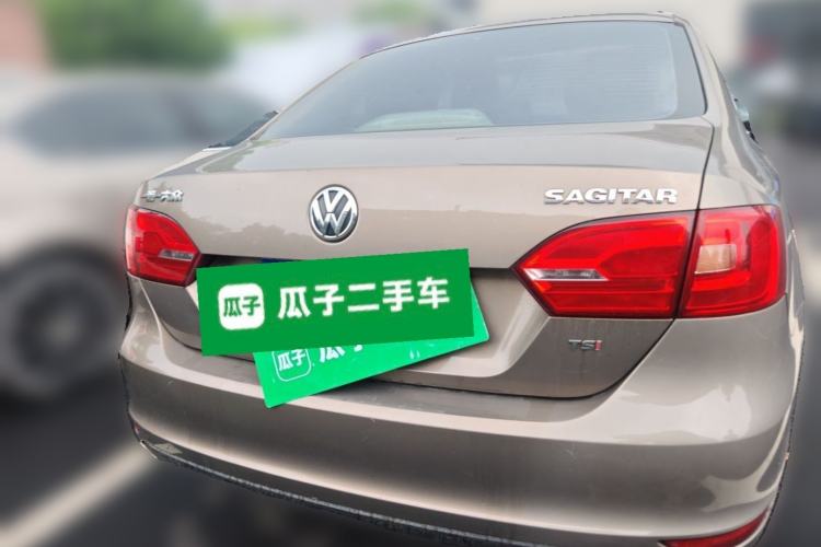 Used Volkswagen Sagitar 2012 1.6L Manual Comfort Model Rear