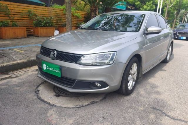 Used Volkswagen Sagitar 2012 1.4TSI Automatic Luxury Edition