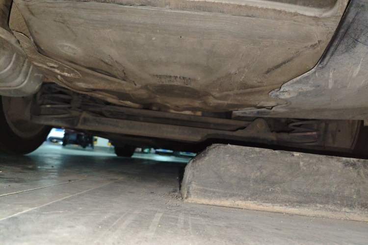 Used Volkswagen Sagitar 2012 1.6L Automatic Comfort Edition Chassis Rear