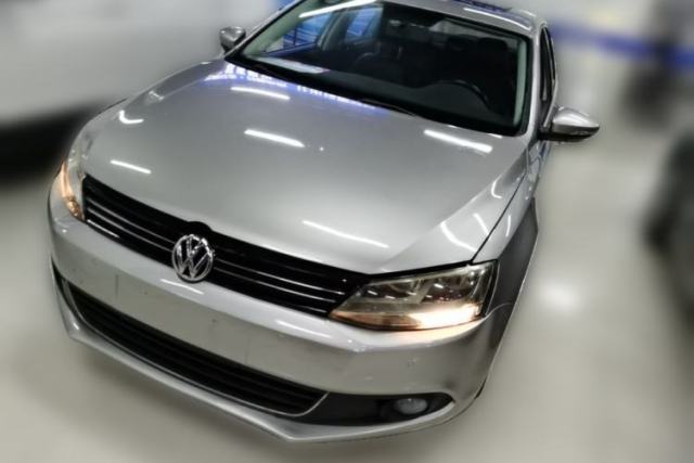 Używany Volkswagen Sagitar 2012 1.4TSI Automatic Luxury Edition