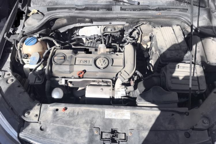 Used Volkswagen Sagitar 2012 1.4TSI Automatic Luxury Edition Engine Bay
